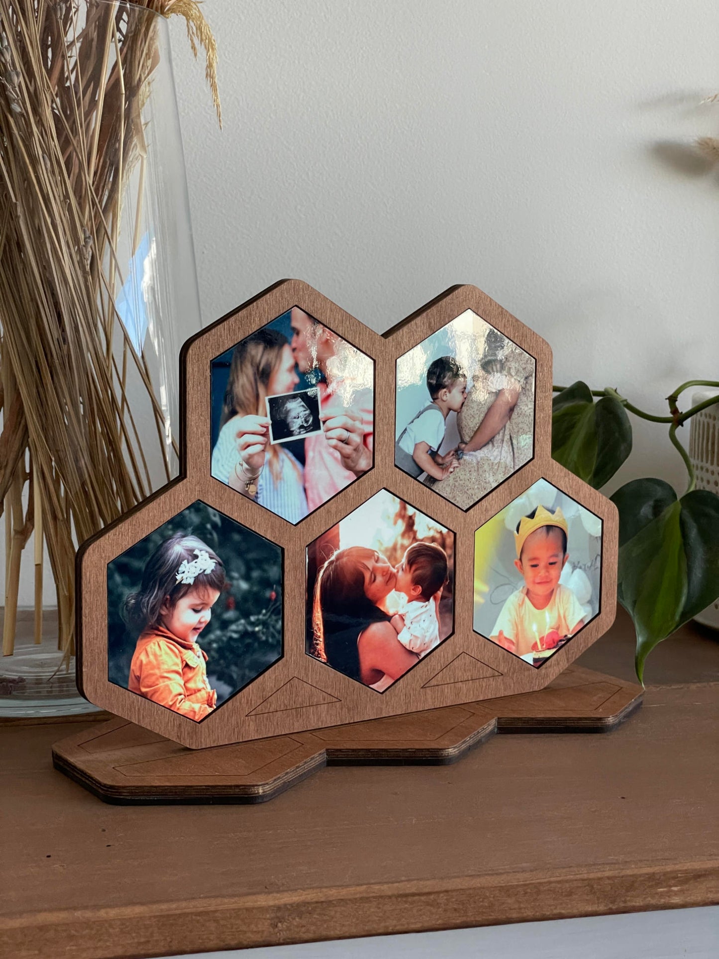 Personalized Honeycomb Photo Frame with 5 Photos