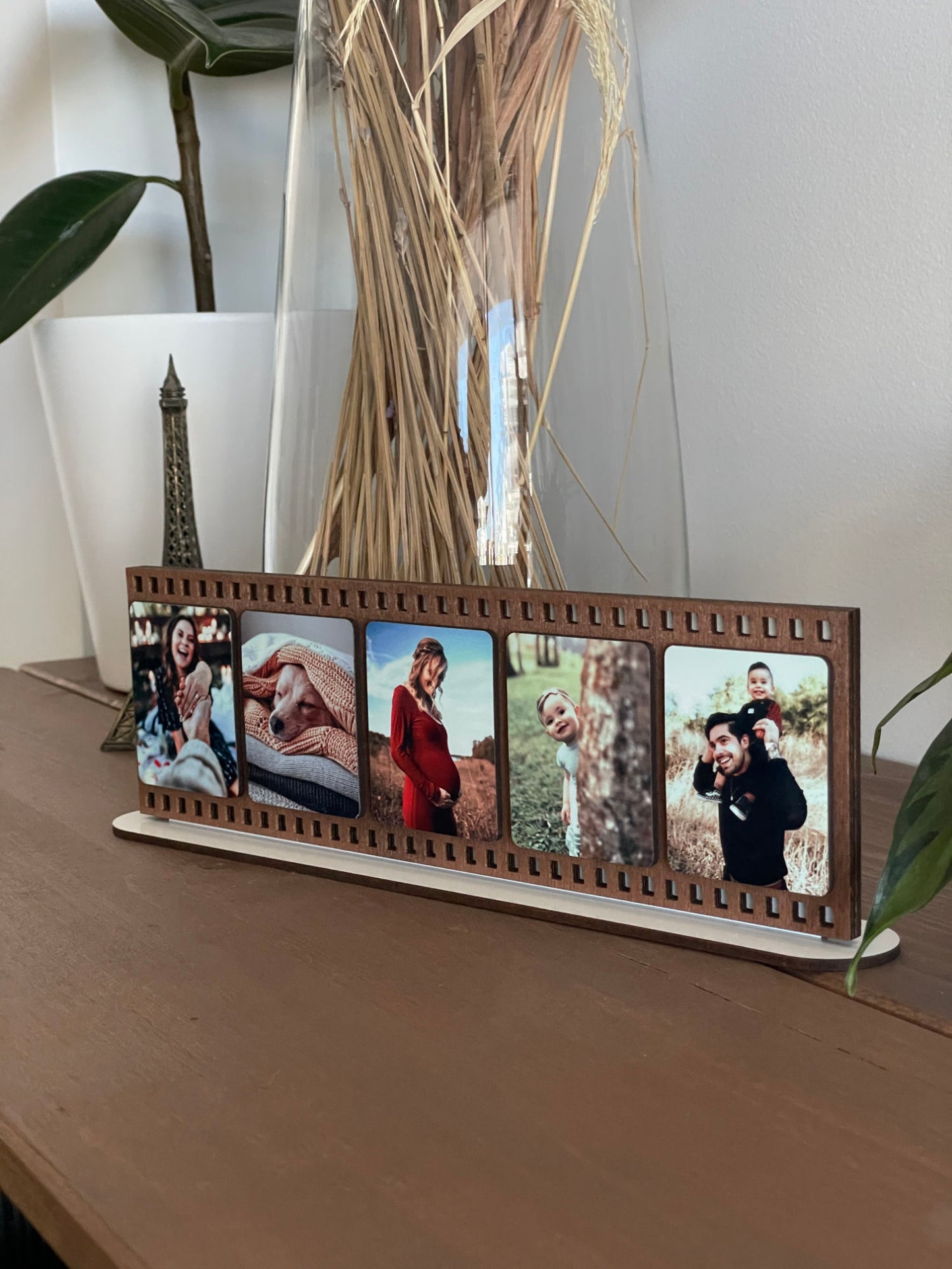 Custom Photo Frame with 5 Photos - Horizontal
