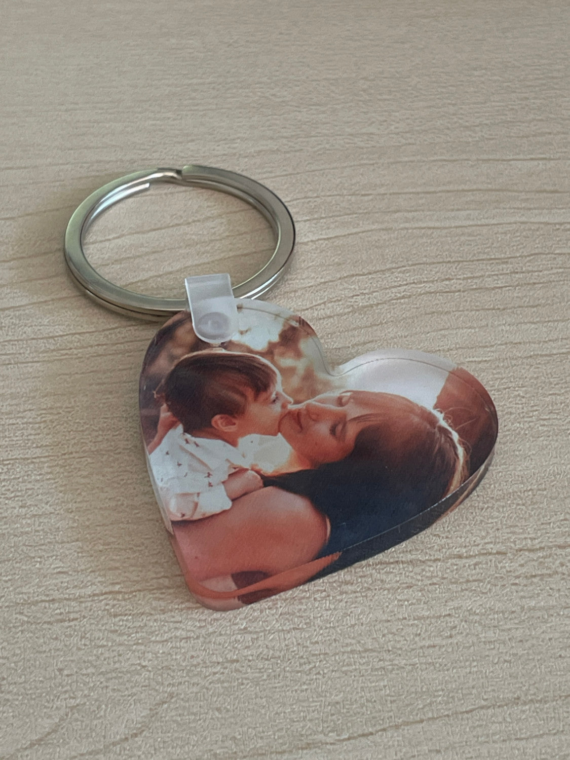Porta-Chaves em Acrílico Personalizado com Foto - Coração