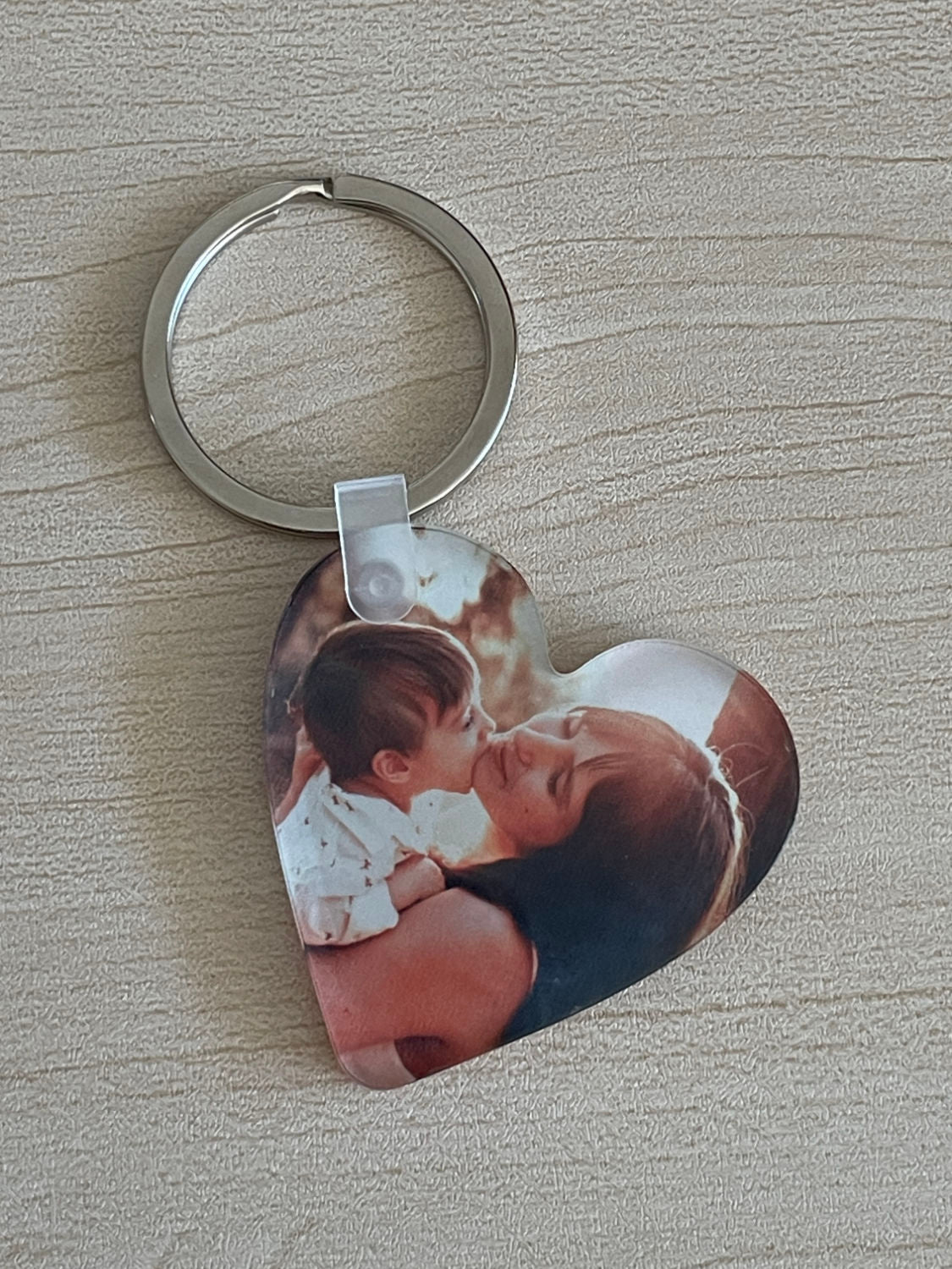 Porta-Chaves em Acrílico Personalizado com Foto - Coração